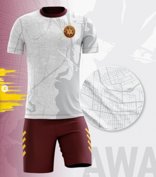 Desain baju futsal dengan ilustrasi peta kota